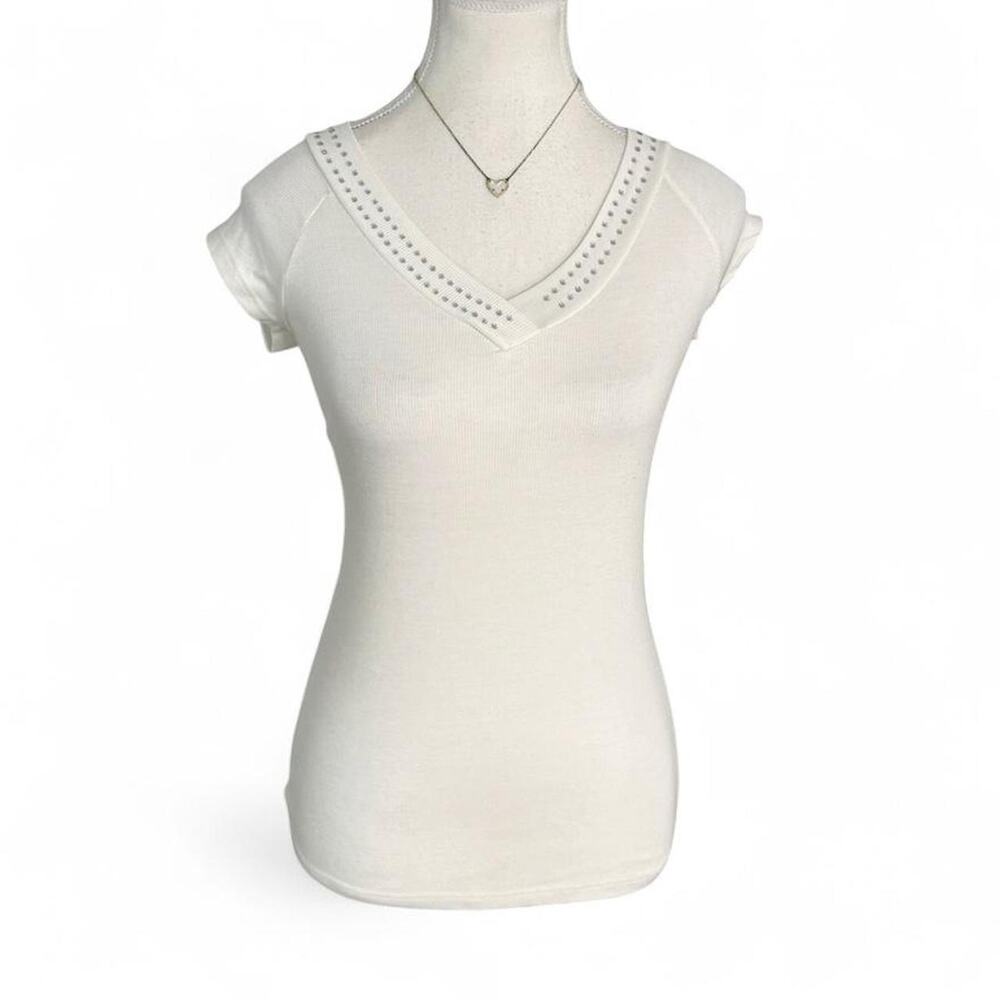 White vintage 90s lipstick top with rhinestone details Size M